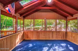 268 S Fairway Dr, Lake Ariel, PA 18436 - Photo 19