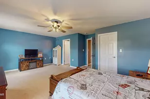 233 Shadow Wood Cir, Archbald, PA 18403 - Photo 35