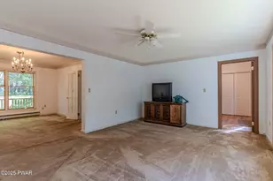 126 Fawn Lake Dr, Hawley, PA 18428 - Photo 15