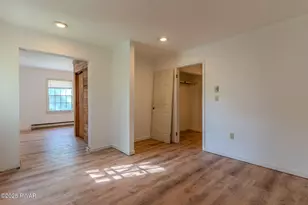 126 Fawn Lake Dr, Hawley, PA 18428 - Photo 23