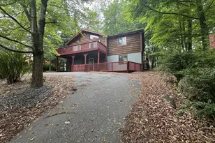 71 Woodhill Ln, Lake Ariel, PA 18436 - Photo 1