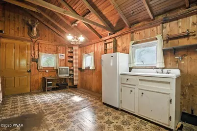 193 Old Rte 402, Dingmans Ferry, PA 18328 - Photo 21