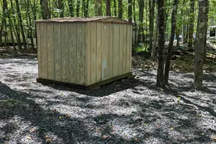 109 Woodpecker Ln, Shohola, PA 18458 - Photo 7