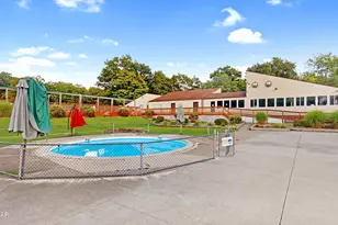 109 Woodpecker Ln, Shohola, PA 18458 - Photo 35