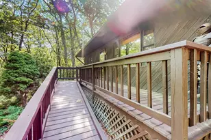 105 Longridge Dr, Lords Valley, PA 18428 - Photo 5