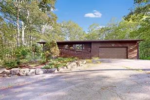 105 Longridge Dr, Lords Valley, PA 18428 - Photo 19