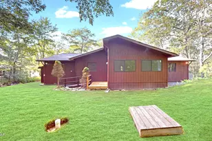 105 Longridge Dr, Lords Valley, PA 18428 - Photo 27