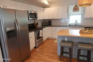 1226 Dyberry Pl, Honesdale, PA 18431 - Photo 9