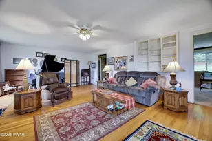 860 Rt 507, Greentown, PA 18426 - Photo 17