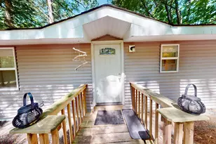 139 Chestnut St, Dingmans Ferry, PA 18328 - Photo 3