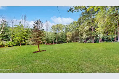 136 Heaters Hill Road, Matamoras, PA 18336 - Photo 29