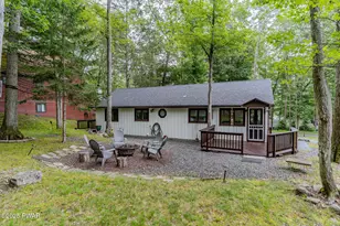 30 Lakeside Dr, Lakeville, PA 18438 - Photo 11