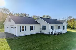 2051 Belmont Turnpike, Union Dale, PA 18470 - Photo 3