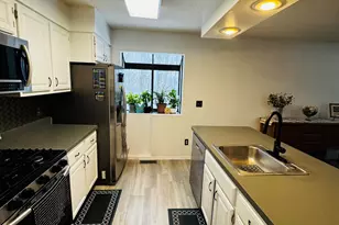 115 Willow Dr, Lords Valley, PA 18428 - Photo 9