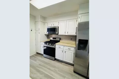 115 Willow Drive, Lords Valley, PA 18428 - Photo 7