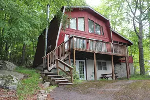 1379 Woodview Terrace, Lake Ariel, PA 18436 - Photo 5