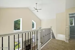 1073 West Side Dr, Newfoundland, PA 18445 - Photo 33