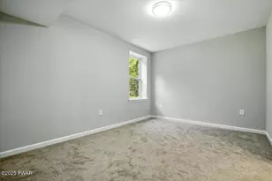 1073 West Side Dr, Newfoundland, PA 18445 - Photo 27