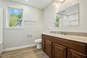 1073 West Side Dr, Newfoundland, PA 18445 - Photo 43
