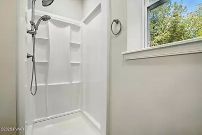 1073 Westside Drive, Newfoundland, PA 18445 - Photo 31