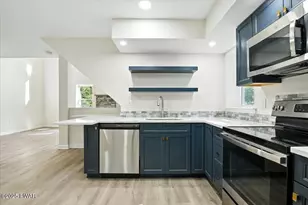 1073 West Side Dr, Newfoundland, PA 18445 - Photo 23