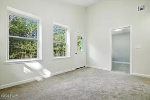 1073 West Side Dr, Newfoundland, PA 18445 - Photo 37