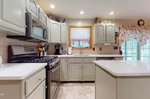 151 Primrose Ln, Milford, PA 18337 - Photo 57