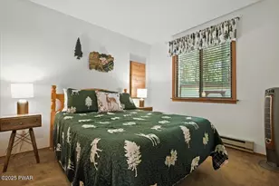 1143 Wallenpaupack Dr, Lake Ariel, PA 18436 - Photo 9