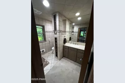 529 Route 434, Shohola, PA 18458 - Photo 15