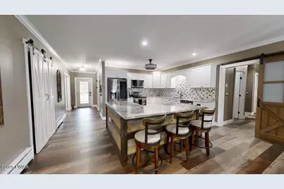 160 Overbrook Run, Milford, PA 18337 - Photo 7