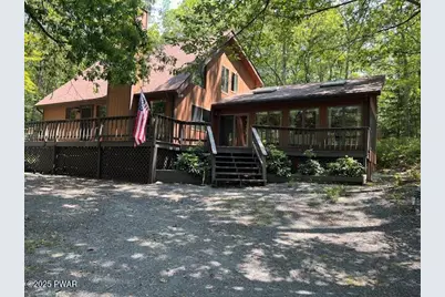 123 Portage Lane, Hawley, PA 18428 - Photo 1