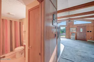 19 Golf Course Dr, Thornhurst, PA 18424 - Photo 27