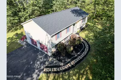 185 Iroquois Trail, Milford, PA 18337 - Photo 1