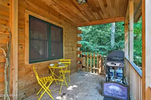 353 John Davis Rd, Damascus, PA 18443 - Photo 11