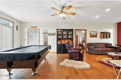 2669 Easton Turnpike, Waymart, PA 18472 - Photo 9