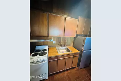 211 Hillside Drive, Lords Valley, PA 18428 - Photo 7