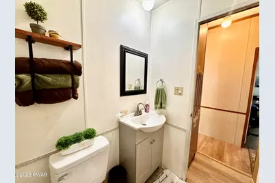 140 Rustic Road, Greentown, PA 18426 - Photo 15