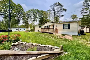 140 Rustic Rd, Greentown, PA 18426 - Photo 1