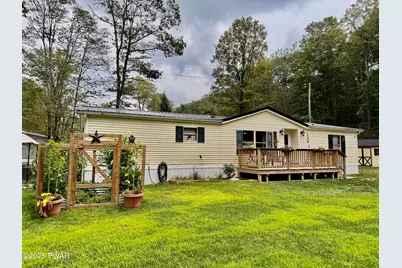 140 Rustic Road, Greentown, PA 18426 - Photo 5