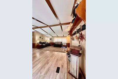 140 Rustic Road, Greentown, PA 18426 - Photo 13