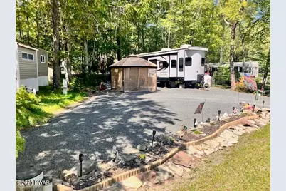 134 Blue Aspen Drive, Milford, PA 18337 - Photo 1