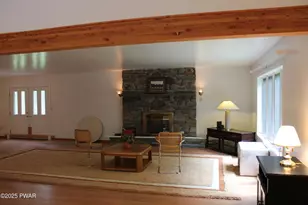 145 Daffodil Dr, Newfoundland, PA 18445 - Photo 9