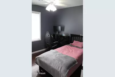 203 Upper Lakeview Drive, Hawley, PA 18428 - Photo 15