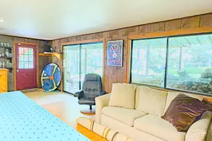 111 S Knob Rd, Greentown, PA 18426 - Photo 41