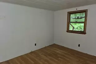 138 Mountain Lake Dr, Dingmans Ferry, PA 18328 - Photo 5