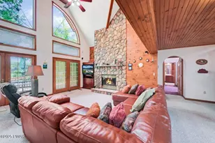111 Bass Ct, Lackawaxen, PA 18435 - Photo 19