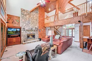 111 Bass Ct, Lackawaxen, PA 18435 - Photo 21