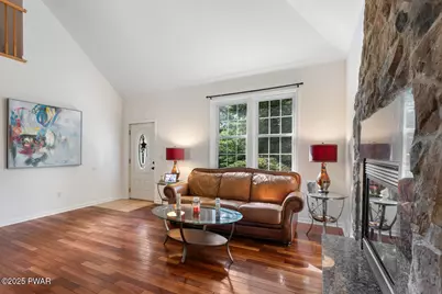 22 Meadows Drive, Hawley, PA 18428 - Photo 9