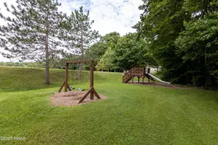 144 Raspberry Dr, Canadensis, PA 18325 - Photo 49