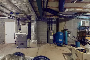 123 Milford Estates Dr, Milford, PA 18337 - Photo 37